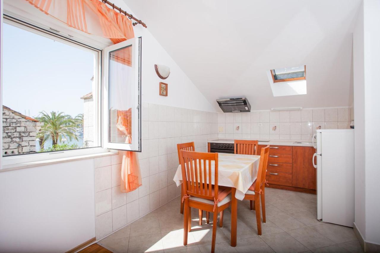 Apartments Ivomar Trogir Buitenkant foto