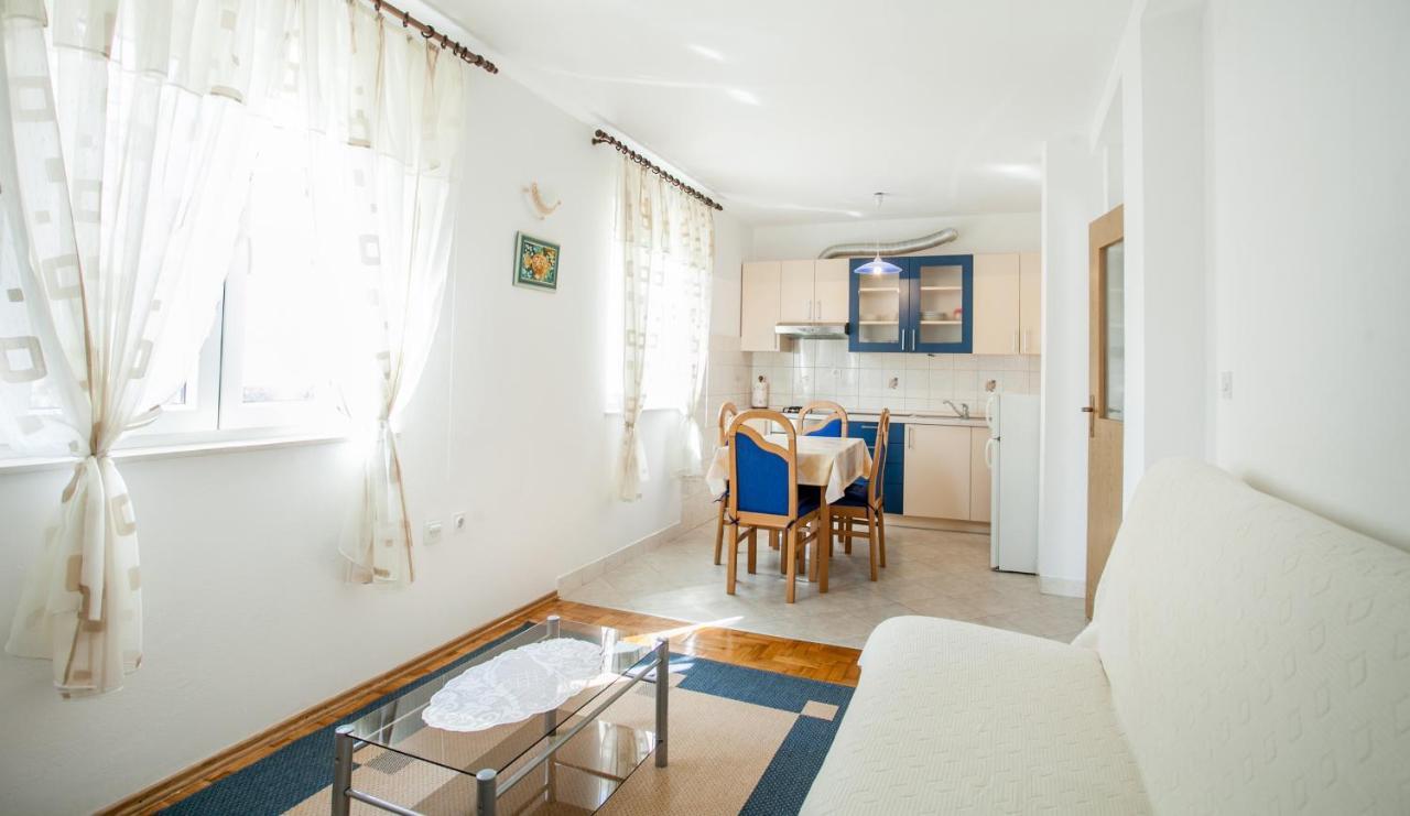 Apartments Ivomar Trogir Buitenkant foto
